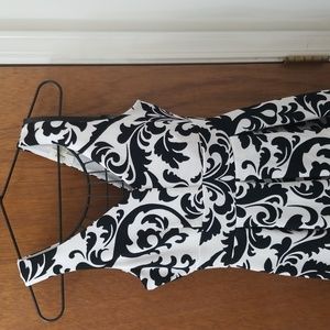 Love J white & black design dress